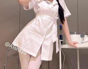 看着AT鲨的女仆造型，作品里每一细节都是聊到点子上的！