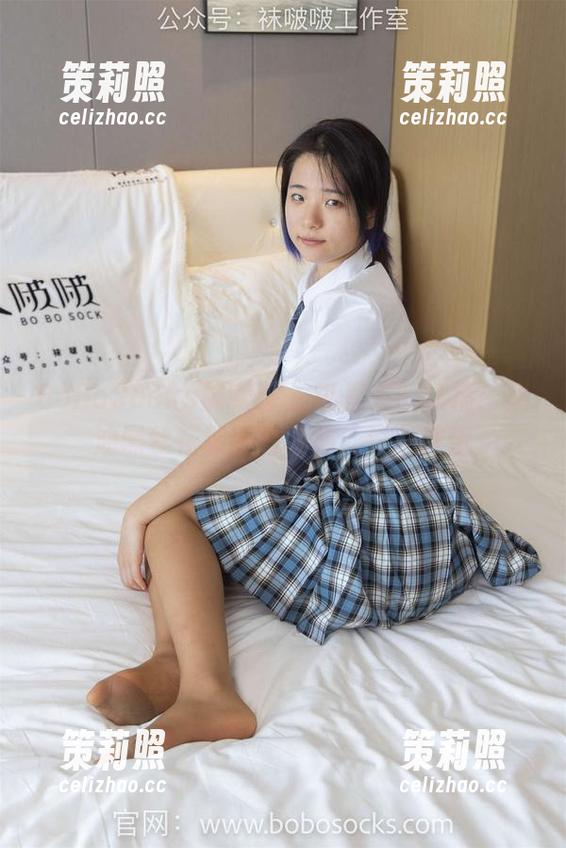 BoBoSocks袜啵啵 - 哪里来的妖精：奶油黑丝花絮图片合集，让你咋舌