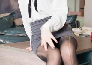 Feilin嗲囡囡 – 在施忆佳KITTY空姐的原图里，能看到多少不同的音乐和舞步呢？
