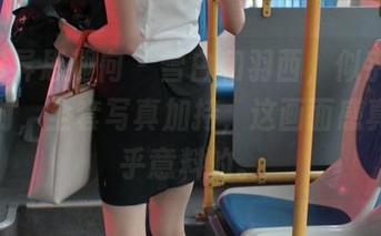 IESS异思趣向 – 雪白和羽西，似乎是天生一对，全套写真加持，这画面感真挺出乎意料的。