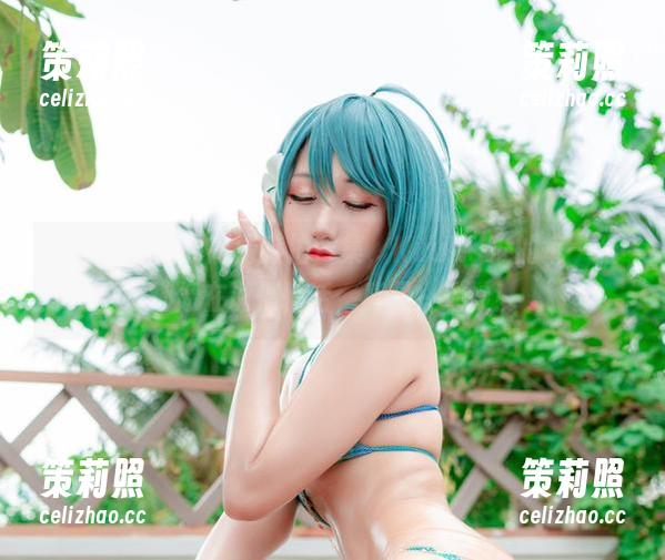 掀起这本里的高清旅拍合集，KuukoW的每一张都像在说悄悄话，真是…绝妙！