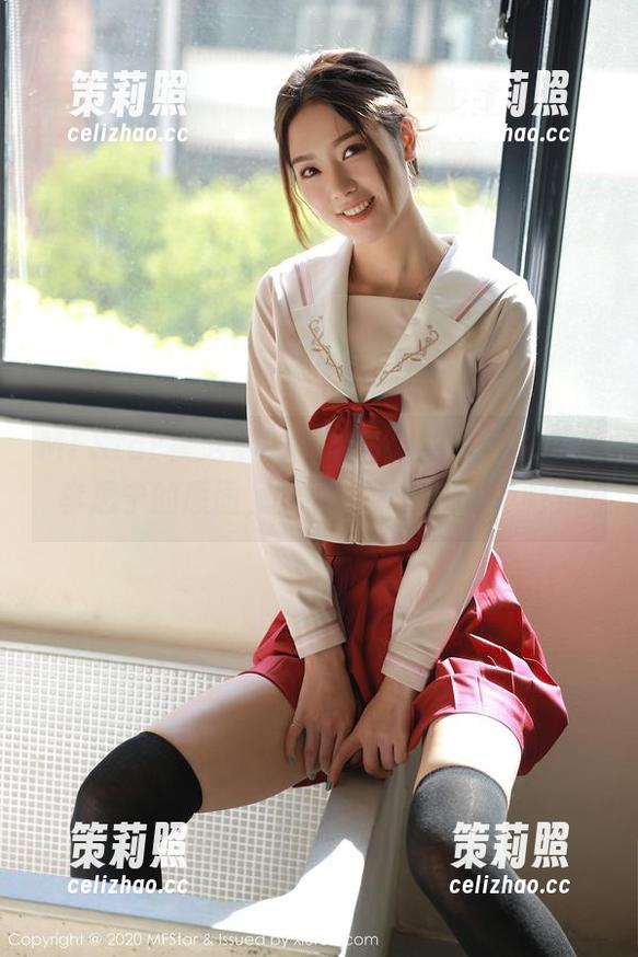 MFStar模范学院 - 带着疑惑去看SiByl李思宁的原图，女神也太人性化了吧？
