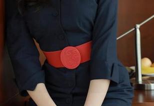 MFStar模范学院 – 免费领取！lingyu69的办公室隐秘角落，真有想象不到的场景。