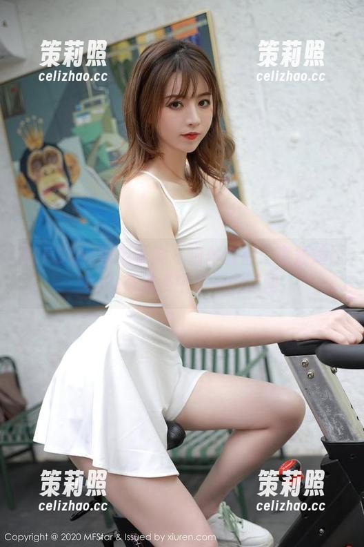 MFStar模范学院 - 白丝套图：李颖煊baby在浪漫中流淌的时间