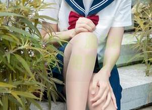 MSLASS梦丝女神 – 溅起水花！玥玥的泳池派对图集，绝对免费体验！