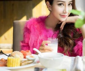 MiStar魅妍社 – 当Miki兔遇到纯白，瞬间成了美图界的“糖果兔”！