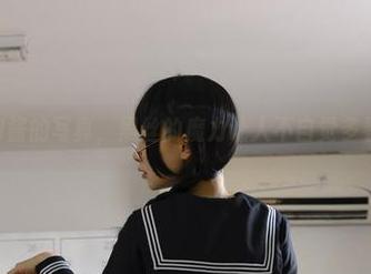 PAKI酱的写真，黑丝的魔力让人不自觉多看几眼
