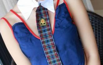TGOD推女神 – 重温梦娜Vanessa的原图，看她在红裙里漫游的日子