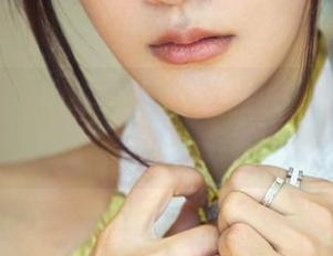 TuiGirl推女郎 – 在线写真，上天入地，Yu佳妮以空姐的姿态让时间暂停。