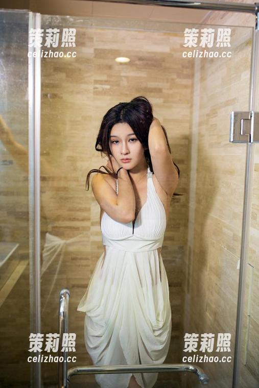 TuiGirl推女郎-艾栗栗 TuiGirl推女郎 - 当艾栗栗穿越校园,全套原图送上,谁说只会学习?