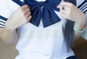 UGirls尤果网 – 杨晨晨的私房写真：夏日清凉，是时候苹果派上线了