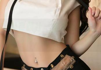 XINGYAN星颜社 – 被灰丝包围的潘娇娇，全系列写真，让人忍不住多看几眼