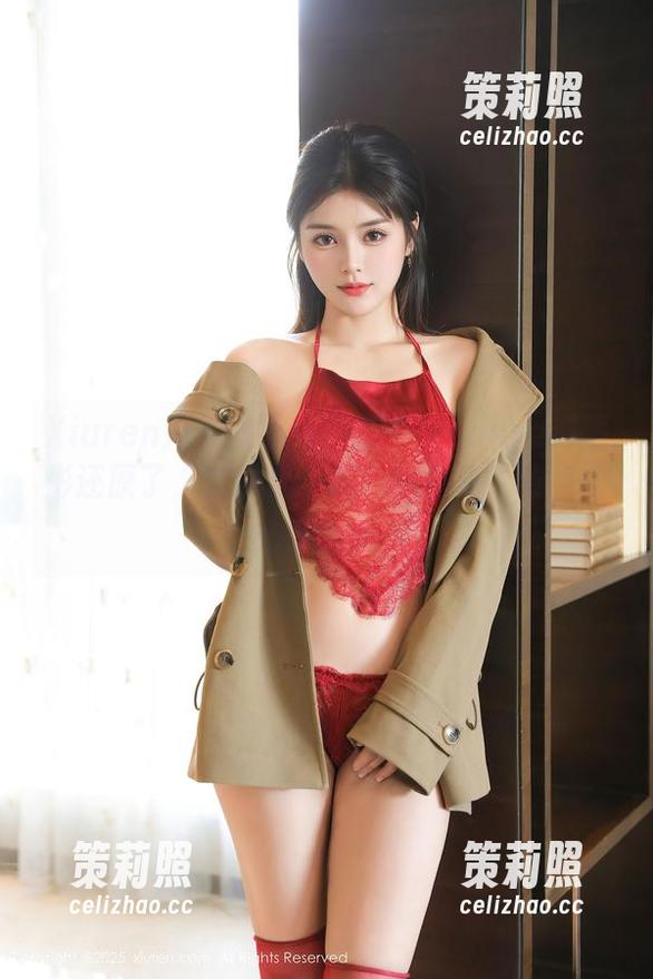 Xiuren秀人网 - 这原图中的Laura苏雨彤还原了“豹纹是个性”的真谛，难怪壁纸要真香！