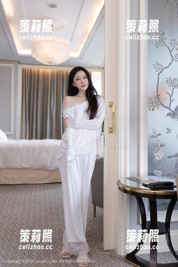Xiuren秀人网-张思允Nice Xiuren秀人网 - 绝美JK美图,当然是张思允Nice亲自带来的壁纸神器!