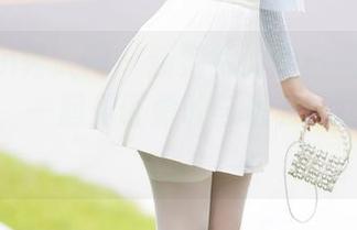 Xiuren秀人网 – 新到货的明日花桃桃内衣原图，一起见证勇敢与优雅的终极协调！