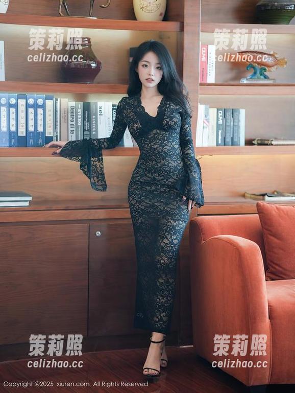 Xiuren秀人网-王俪丁 Xiuren秀人网 - 谁说修女就得呆板?王俪丁用图片刷新了我的三观,快来见证吧!