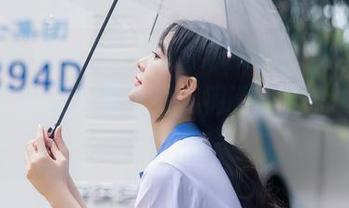 Xiuren秀人网 – 高清泳衣照，原图看这位王紫琳的绝美身材，简直是虚拟想象的现实版！