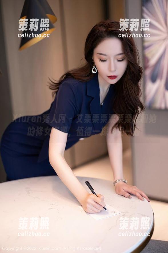 Xiuren秀人网 - 艾栗栗栗栗栗栗吖和她的修女资源，值得一探的另一面