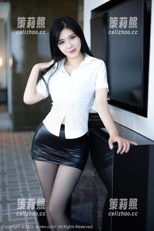 Xiuren秀人网 - 艾栗栗栗栗栗栗吖的和服私房美图，你见过的最具个性的搭配！