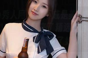 Xiuren秀人网 – 难不成是美脚的争夺战？金幼汐Vivian带来了精选美图，脚上这双鞋看得我琢磨了好久…