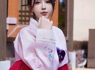 Xiuren秀人网 – 人生苦短，先来陆萱雅的旅拍资源补好这课