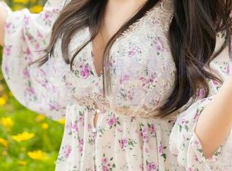 YouMi尤蜜荟 – 当温柔遇上免费，Lingyu的写真让你直呼过瘾！
