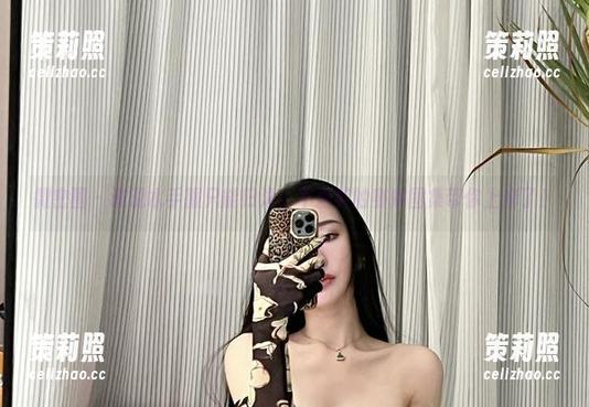 微密圈 - 谁说水手服只能归海，不爱笑的赛琳图集带你上岸了！