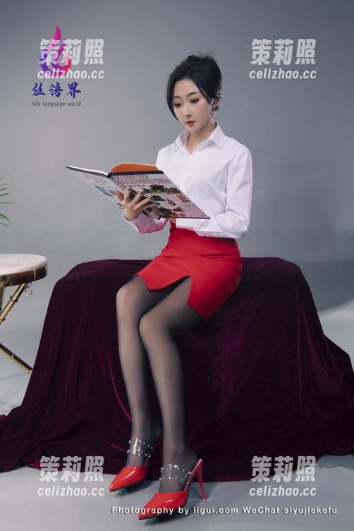 丽柜 - 说真的，王欣竹的透明系列合集有种看得让人平静的魔力，最是耐人寻味。