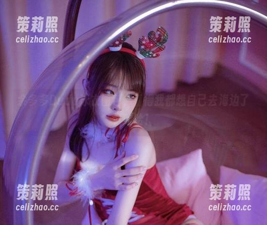 余多多Dudu泳衣图包，看得我都想自己去海边了，哈哈！