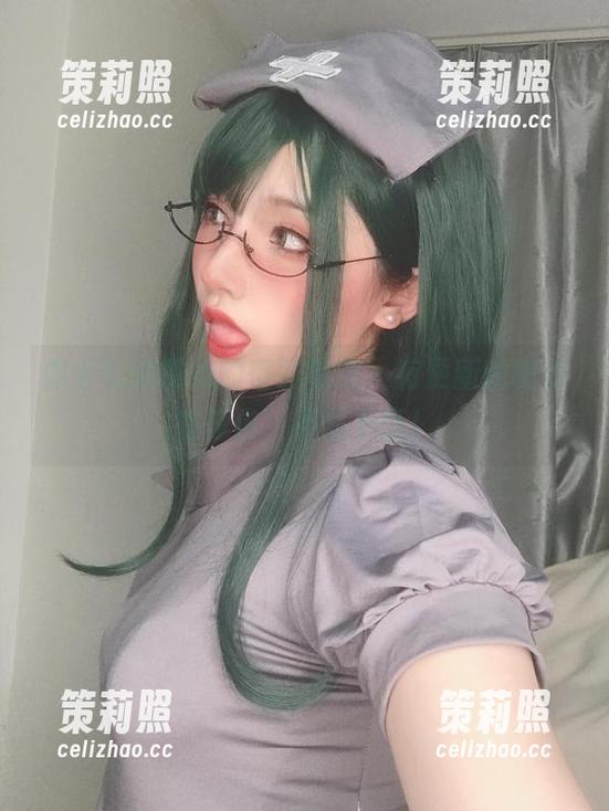 你十七鸽和她的宿醉毛衣，有更新的图库在等你，不慌不慌！