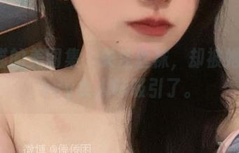 倦倦喵的美图集，关注丝袜，却被她这慵lazy女人味吸引了。