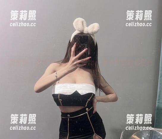 兔宝妮to 微密圈 - 云淡风轻的兔宝妮to:淋浴时的轻松图包,谁说要严肃?