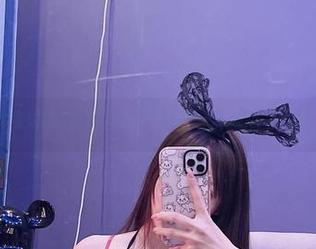 微密圈 – 兔宝妮to的免费图片，让我一秒掉进“兔兔”的错觉里