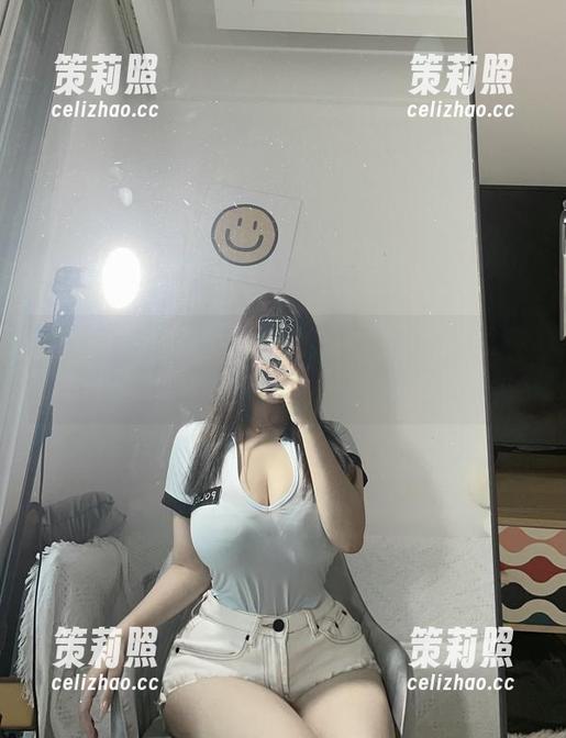 微密圈 - 可馨juicy的办公室：图片里有我想问的所有八卦