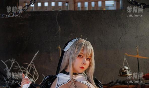 咔喵KANEKO 咔喵KANEKO的裸足私房写真:那双敢于与地面亲密接触的脚好像在说,“看我!”