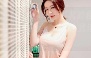 嗲囡囡 – Celina青妍与红裙的私房图片，这布料应该多长点，才适合我这块肥肉？
