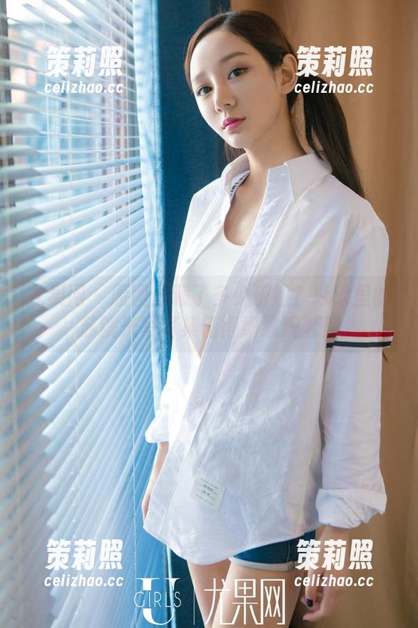尤果网 - 原图里藏了多少乐趣？泳池里的苏糯米写真集值得细致观看！
