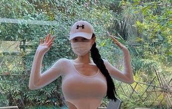 微密圈 – 左公子666再出招：粉色奶牛，让我的图库里来点不一样的东西！