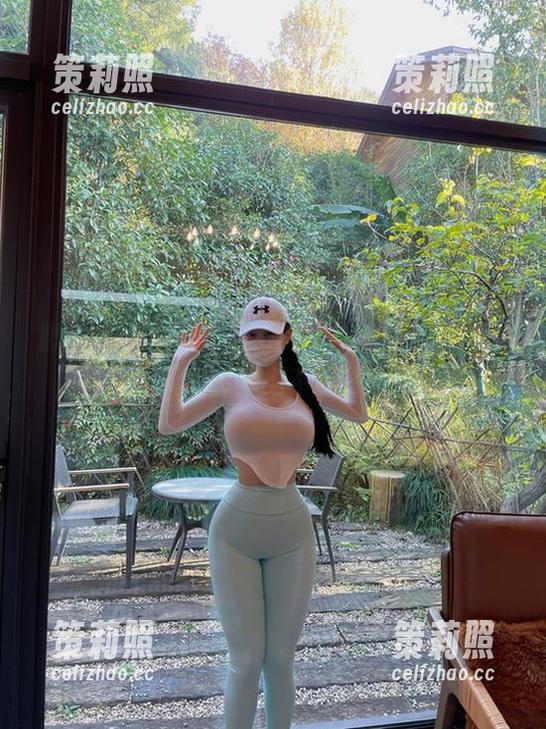 微密圈 - 左公子666再出招：粉色奶牛，让我的图库里来点不一样的东西！