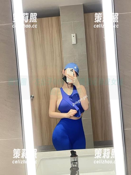 微密圈 - 左公子666：原图见证俏皮女娃的日常乐趣
