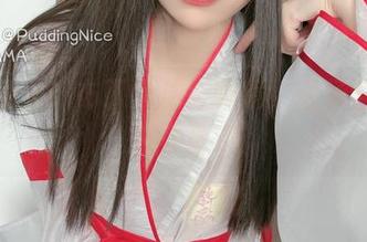 照片乱入！布丁大法与眼镜，这场合作不太寻常。
