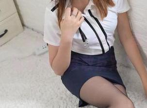 异思趣向 – 当棕色遇上橘红，美子说更新就更新，谁敢反对？