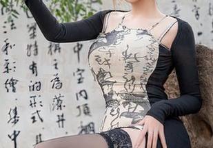 星颜社 – 易阳Silvia的夏日合集：一“烧”而过，真想带回家！