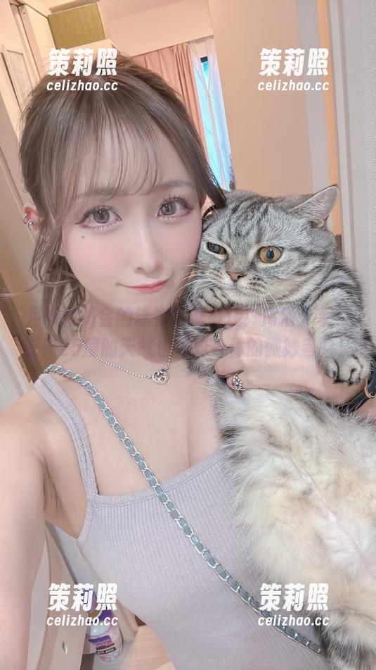 月城委员会的泳衣写真奇观！高清分享，原来25度的天气也是对身体的微妙考验！