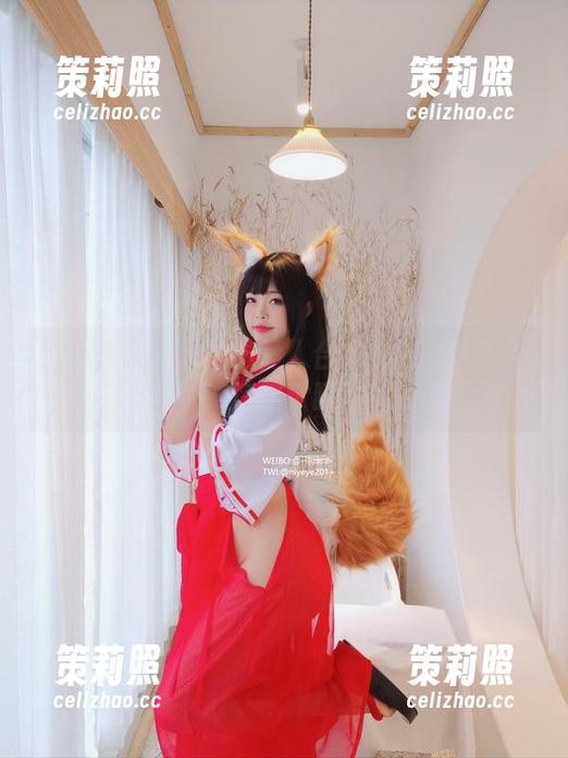 杏子夫人：无圣光情人合集也能迷人？不信你瞅瞅