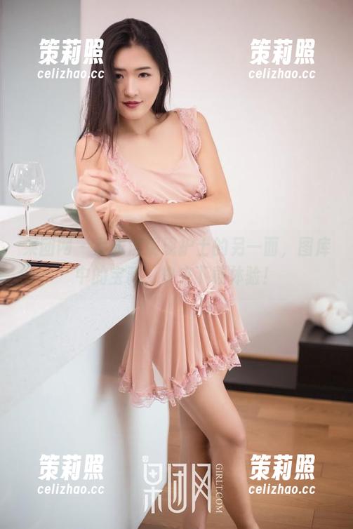 果团网 - 莫雅淇展现护士的另一面，图库中的宝藏，快来下载体验！