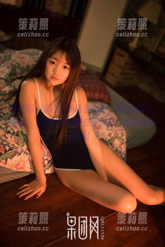 果团网：原图里的浴室女神，静卧得那么安详，是在做梦还是在等外卖？图包闪亮登场！