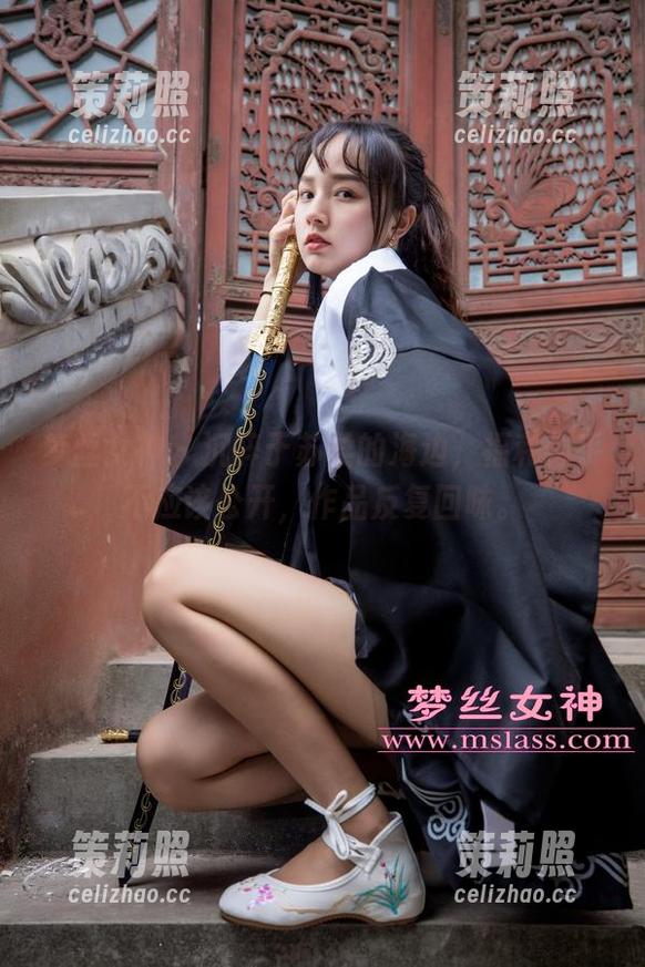 梦丝女神 - 沉醉于苏柔的海边，福利似乎不应该公开，作品反复回味。