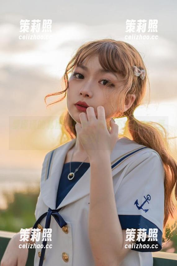 梨瑾瑾的私房图片中，肉丝不止是肉，更是定义！