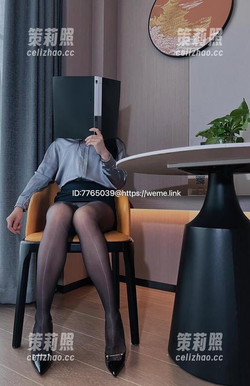 微密圈 - 私拍：楚楚不吃鱼的白裙，一秒变仙女的神奇法宝，有人拍完还想赖着呢！